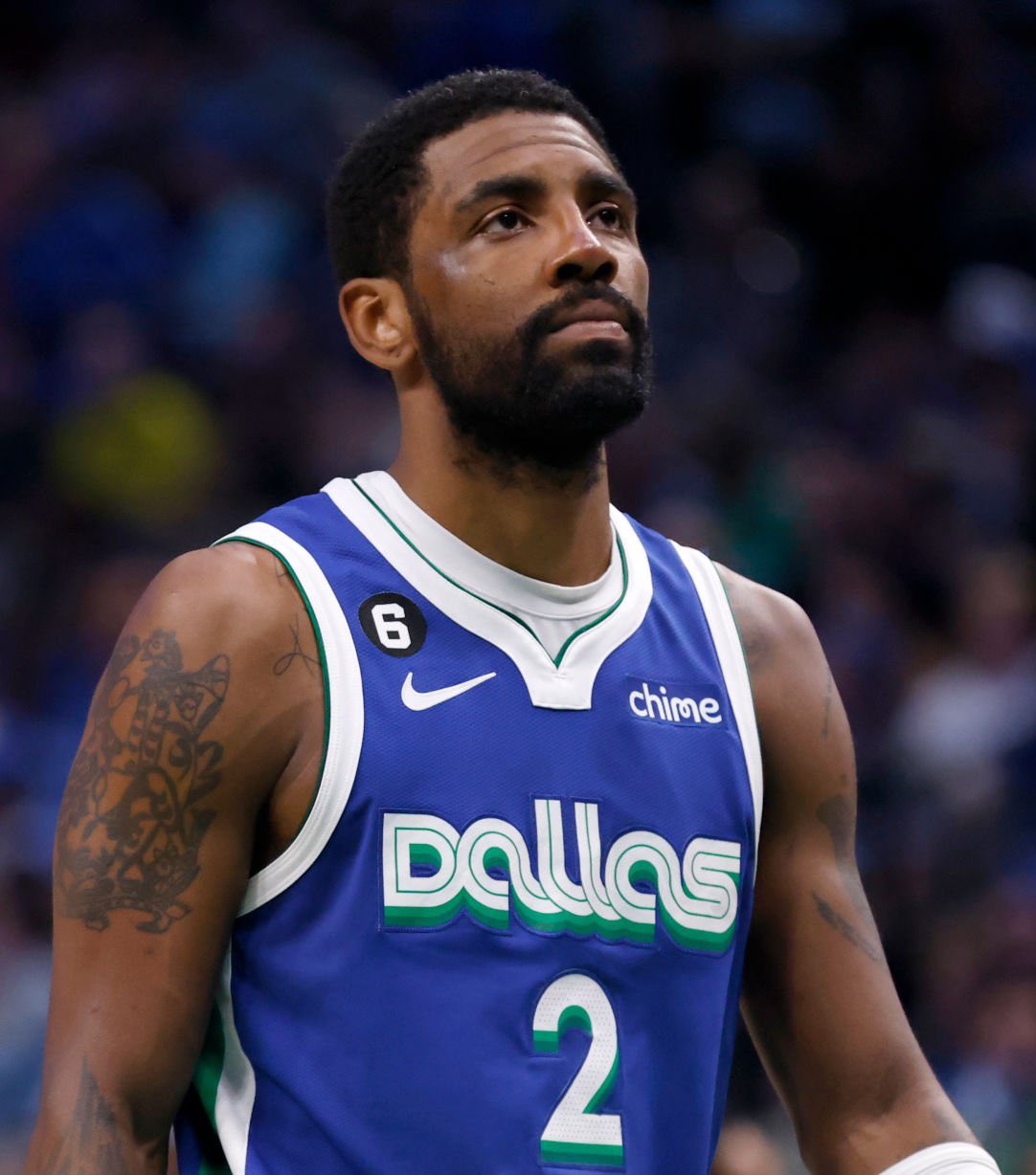 其股价在随 其股价在随