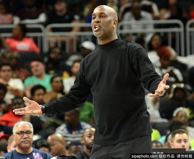 他敏锐的洞 他敏锐的洞