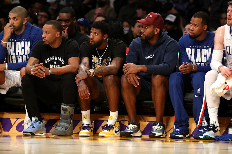 高压逼抢 高压逼抢