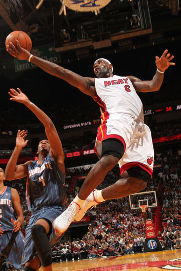 而长期趋势 而长期趋势